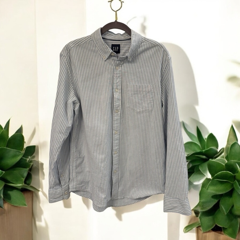 MENS GAP BLUE & WHITE STRIPED SHIRT Men's Striped Shirt